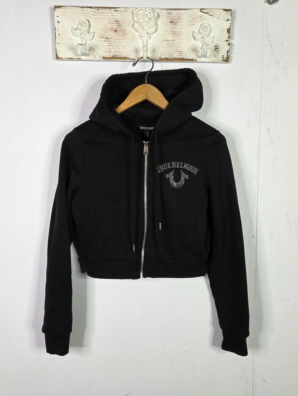 True Religion Women's size M Logo Shrunken crop fleece zip hoodie sweatshirt Blk